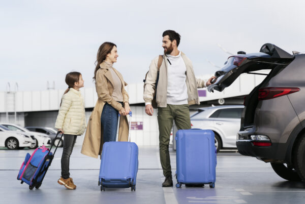 Airport chauffeur Melbourne picking up passengers at the airport